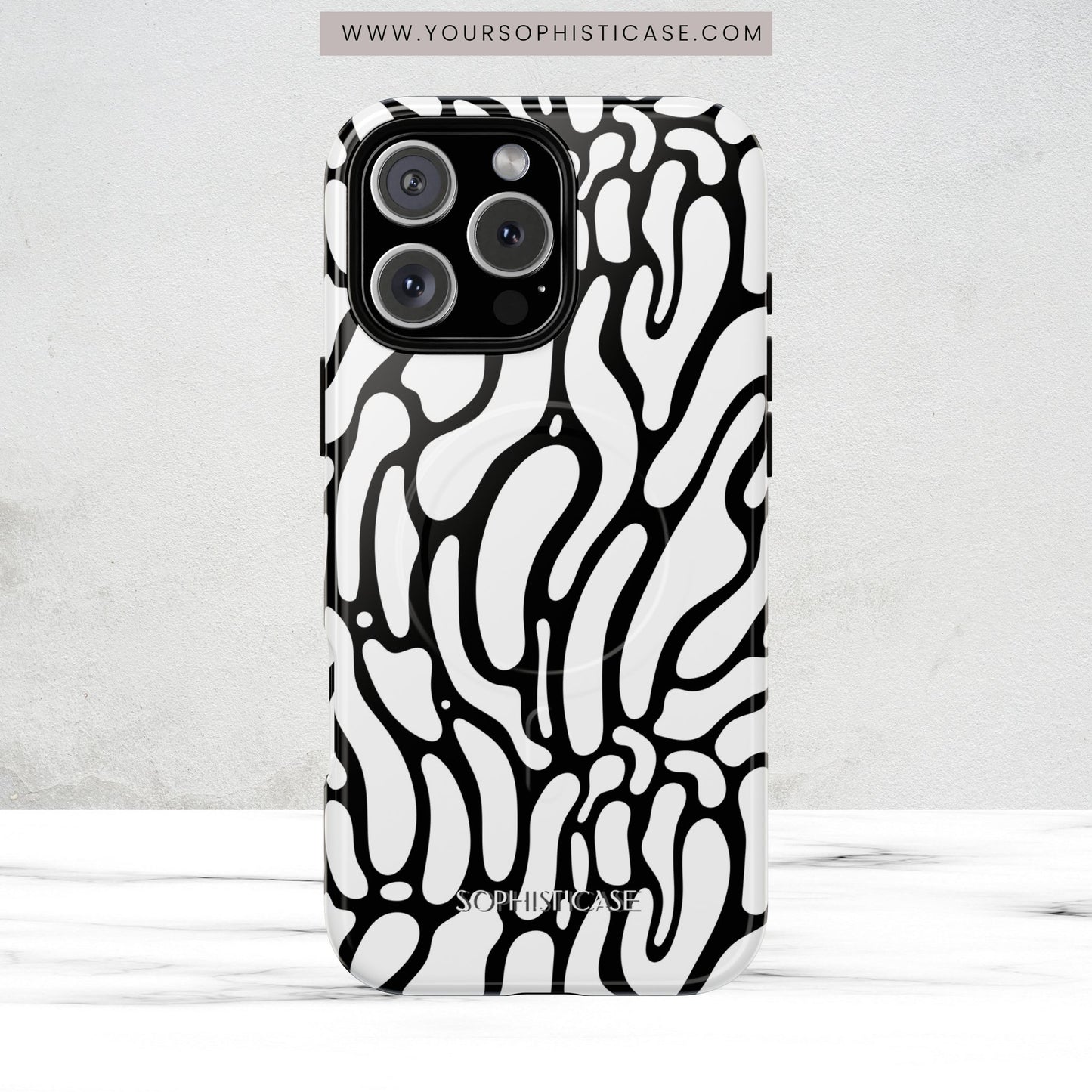 Dark Thoughts in Onyx - Magsafe Case