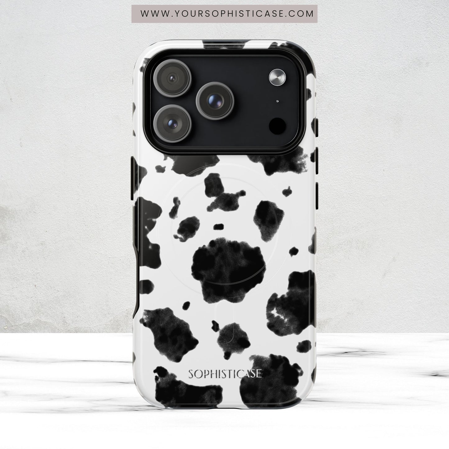 Holy Cow in Black - Magsafe Case