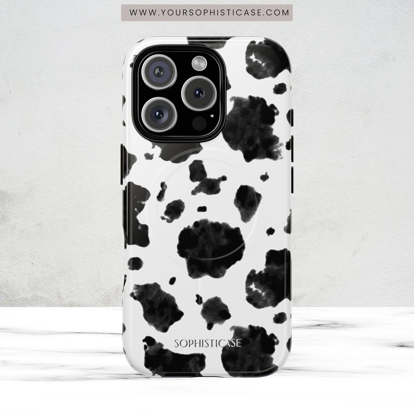 Holy Cow in Black - Magsafe Case